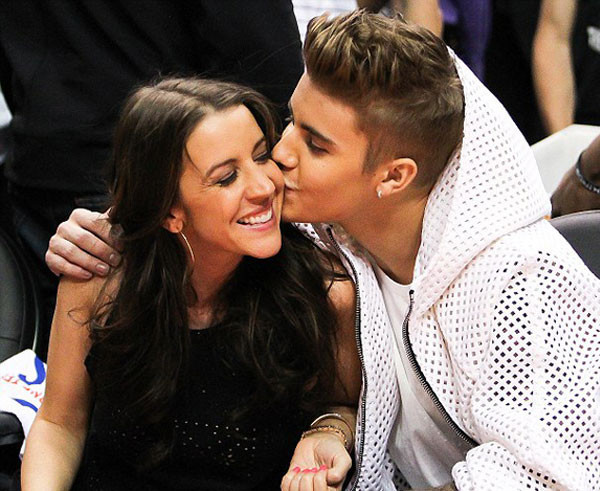 Justin Bieber'dan anneler günü süprizi! - Resim: 3