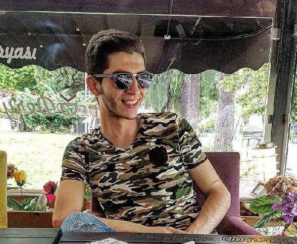 Sahile tuvaletini yaptı! Çıkan kavgada araya giren genci öldürdü - Resim: 0