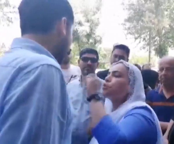 Polisten HDP'li vekil Remziye Tosun'a ayar - Resim: 0