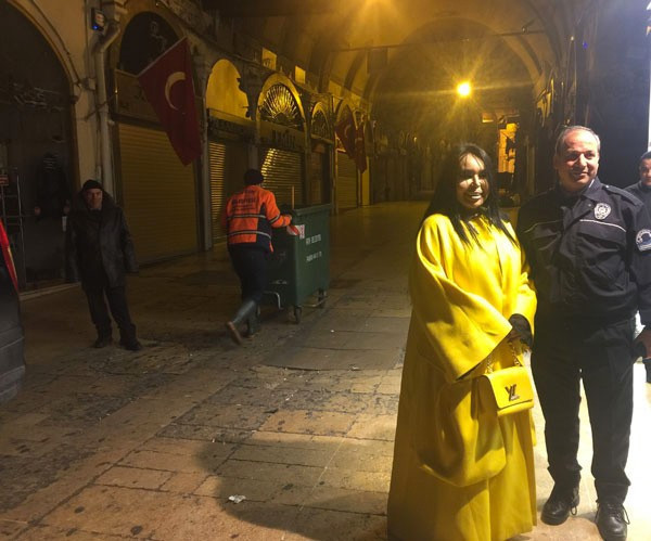 Diva yine yaptı yapacağını! Gece gece baskın - Resim: 4