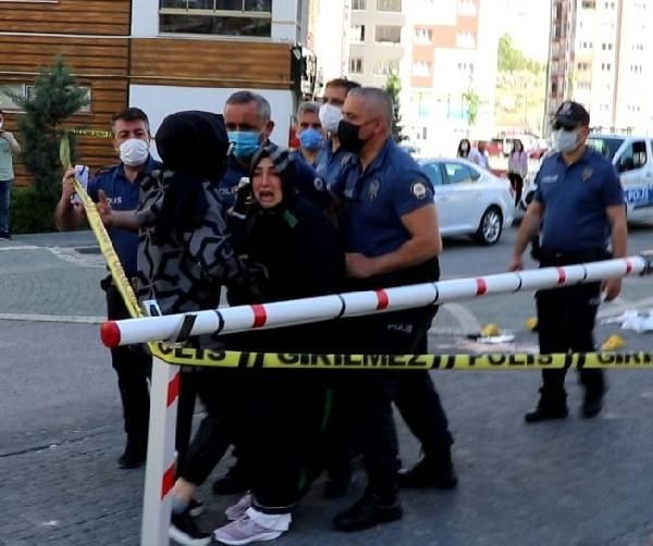 Kayseri'de dehşet! Arkadaşlık teklifini reddeden Arife öğretmeni öldürüp, intihara kalkıştı - Resim: 4