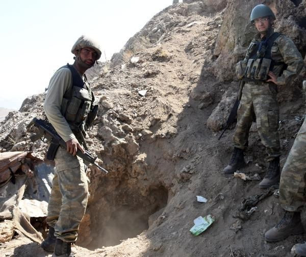 Sınır boylarında destan yazıyorlar - Resim: 2