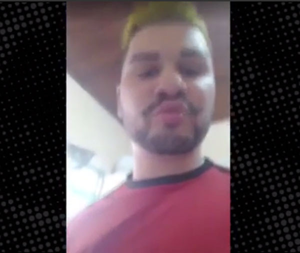 Öpüşmeden önce bunu yaptı! Asrın gerizekalısı olmaya aday - Resim: 2