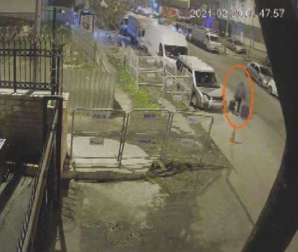 İstanbul'da tabur komutanlığını gözetlerken yakalanmıştı! O şüpheli DEAŞ'lı terörist çıktı - Resim: 0