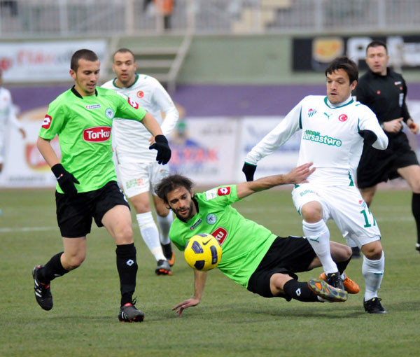 Bursa'ya Konyaspor'dan çelme! - Resim: 4
