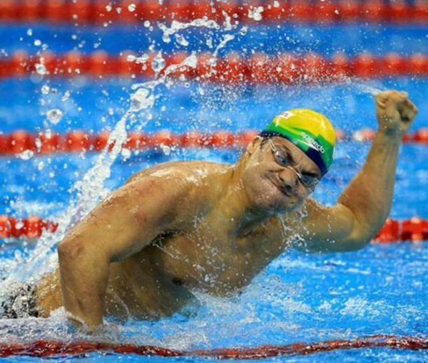 Tam o anda çekilen fotoğraf kareleri - Resim: 3