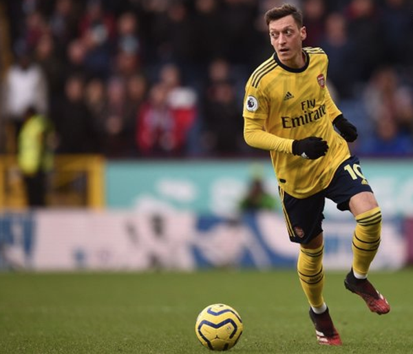 Fenerbahçe Mesut Özil bombasını patlatmak üzere - Resim: 0