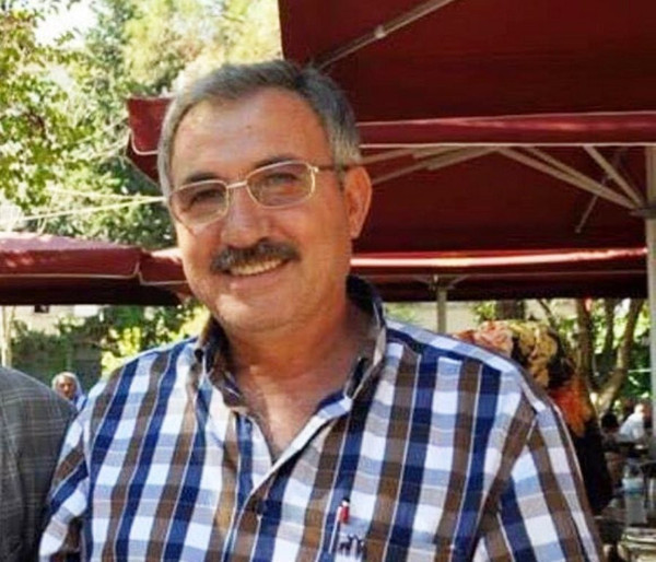 Şanlıurfa'da koronavirüsten ölen eski belediye başkanı son yolculuğuna uğurlandı - Resim: 0