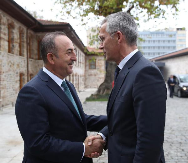 Mevlüt Çavuşoğlu'ndan NATO Genel Sekreteri'ne: Kimse Türkiye'ye ders veremez - Resim: 0