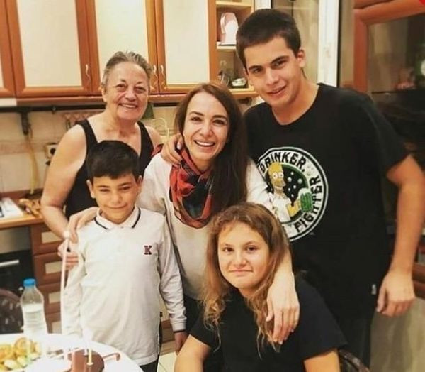 EDHO yıldızı Erdinç Gülener Deniz Uğur'la evlendi! Acı detay ortaya çıktı: Meğer ilk eşi... - Resim: 12