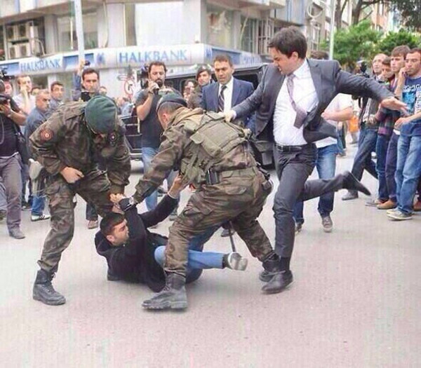 Tekmeci Yusuf Yerkel 93 bin TL maaşla yeni işine başladı! Dernek ve sendikalardan flaş hamle... - Resim: 1