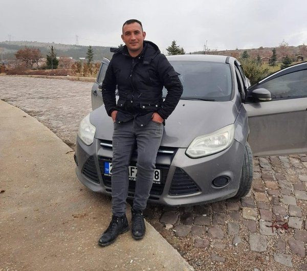 Karısına mesaj atan adama arabayla çarptı, kafasını taşla ezdi, tüfekle öldürdü! Sosyal medyadan tehdit etmiş - Resim: 4