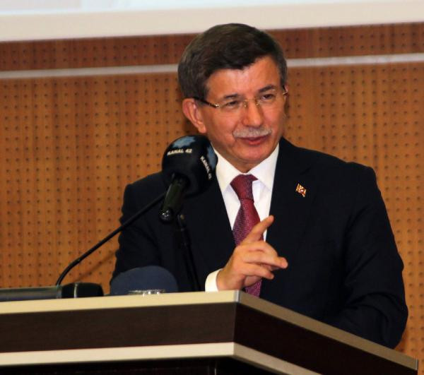 Davutoğlu konuştu öğrenciler uyudu! - Resim: 4