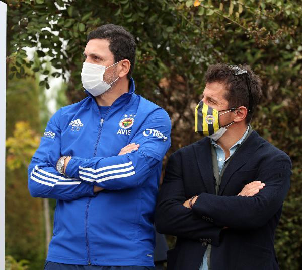 Fenerbahçe'nin yeni takım otobüsünde dikkat çeken detay - Resim: 1