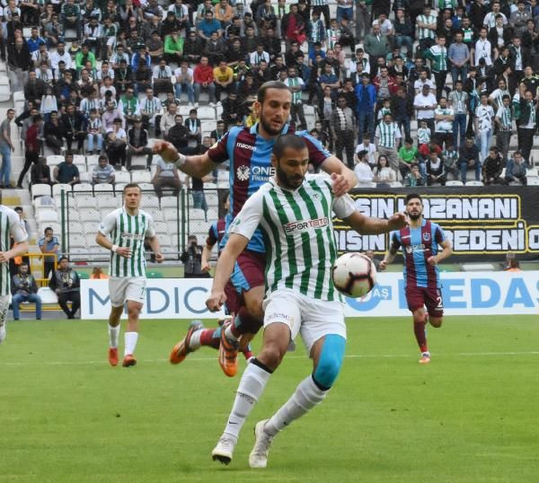 Halis Özkahya için olay iddia: Ağzını burnunu kırarım - Resim: 1