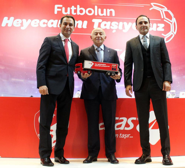 Milli Takımın yeni sponsoru belli oldu! Nihat Özdemir yayın ihalesi için başvuranların sayısını açıkladı - Resim: 2