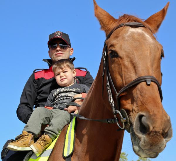 Yer Hollanda ya da Avusturya değil Türkiye! İşte atlı polisler - Resim: 1