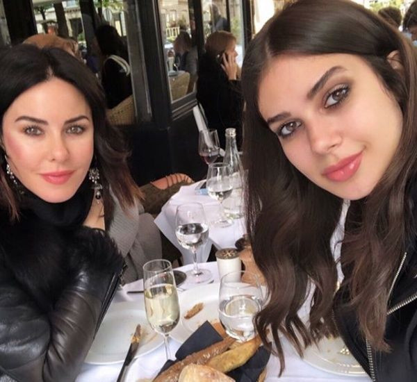 Defne Samyeli photoshopla boyunu uzattı! Sosyal medyada olay oldu! - Resim: 4