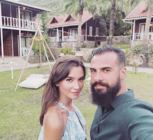 Leyla Lydia Tuğutlu sevgilisiyle evlendiğini açıkladı! "Biz o işi hallettik" - Resim: 2