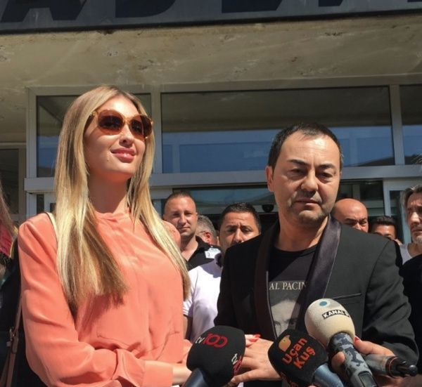Serdar Ortaç Chloe Loughnan ile boşanmasının sebebi bebek aldırma mı? Açıklık getirdi - Resim: 1