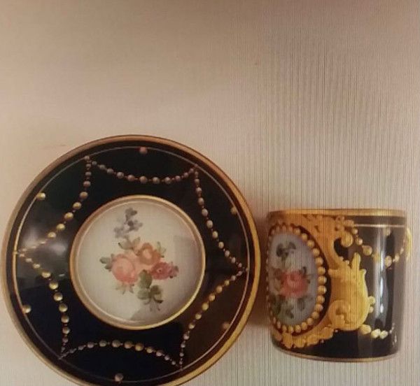 Atatürk'ün kullandığı fincan altlığı krizi! Tutanak ortaya çıktı: Manevi torunu konuştu - Resim: 0