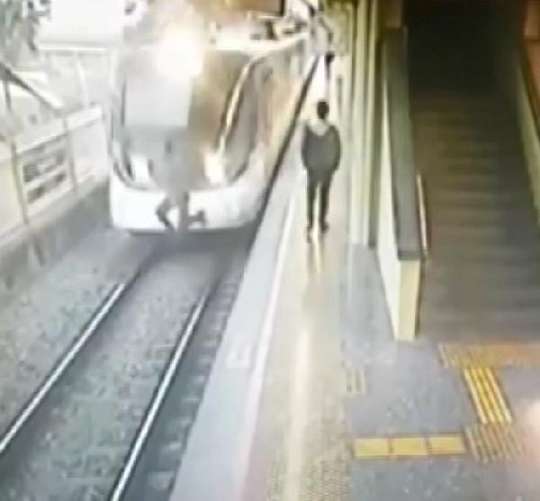 İzmir'de dehşete düşüren görüntü! Ölüme böyle yürümüş - Resim: 1