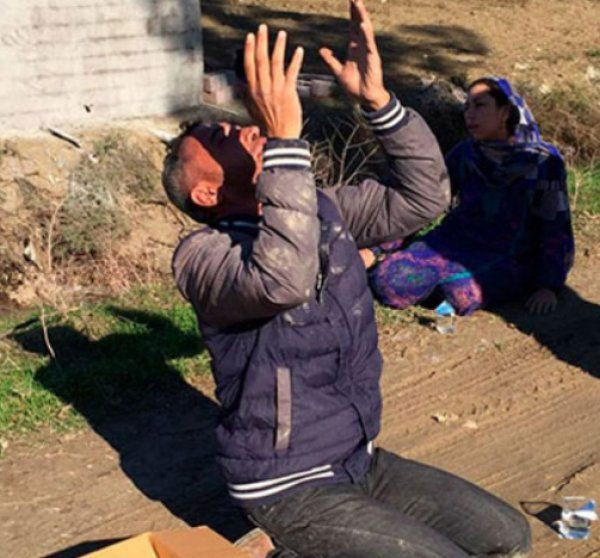 Suriyeli baba iki günde iki evladını kaybetti yürek yakan o an - Resim: 4