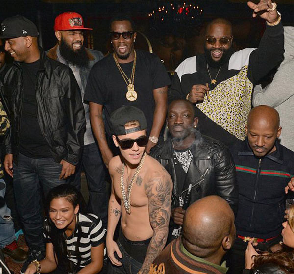 Justin Bieber yine yakalandı! - Resim: 4