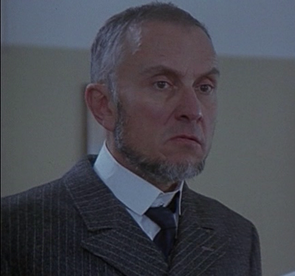 Ünlü oyuncu 88 yaşında hayatını kaybetti! Komedyen olarak ünlenmişti - Resim: 0