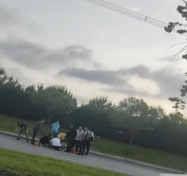 Esenler'de 4 aylık hamile kadın otomobilden yola atıldı - Resim: 0