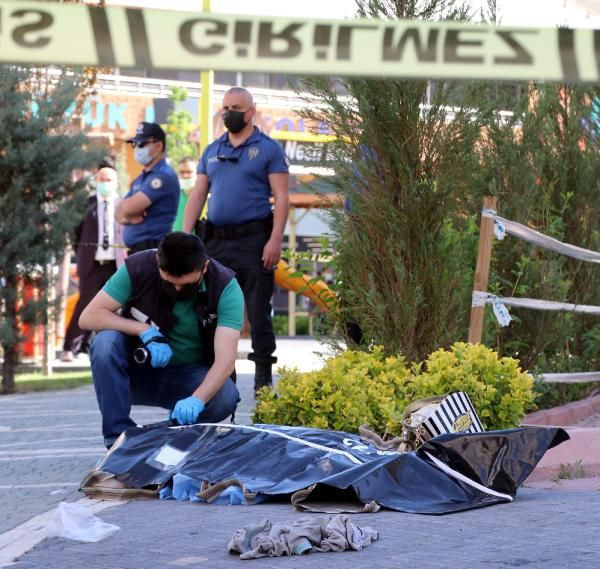 Kayseri'de dehşet! Arkadaşlık teklifini reddeden Arife öğretmeni öldürüp, intihara kalkıştı - Resim: 1