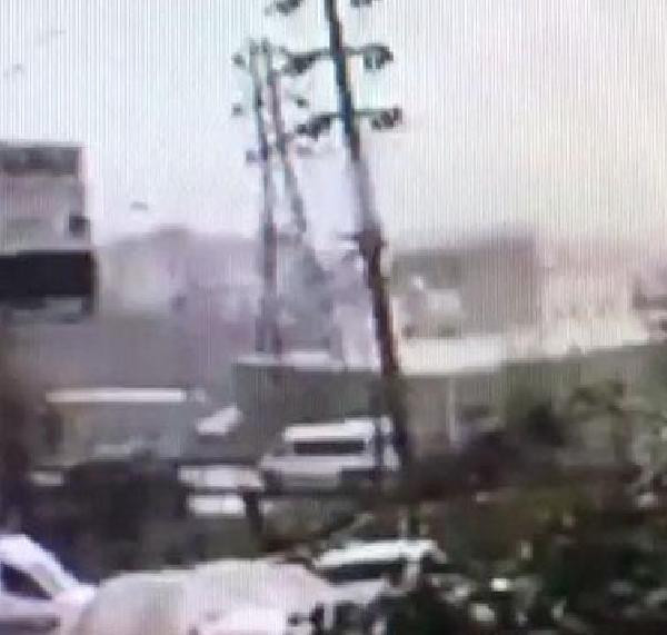 İntihar etmek için çıktığı direkte elektriğe kapılıp... - Resim: 4