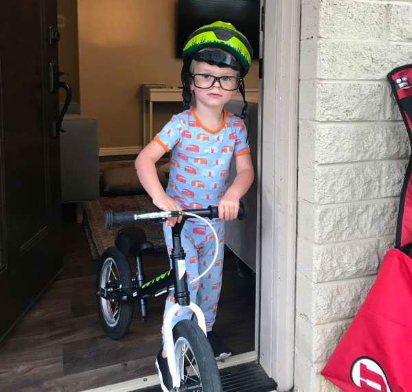 2 yaşındaki afacan 10 doları bakın nasıl imha etti? - Resim: 3