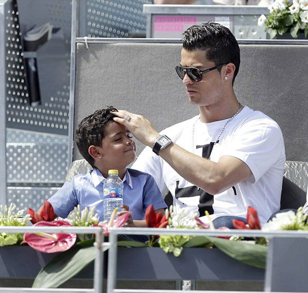 Ronaldo ve oğlu tenis turnuvasında! - Resim: 3