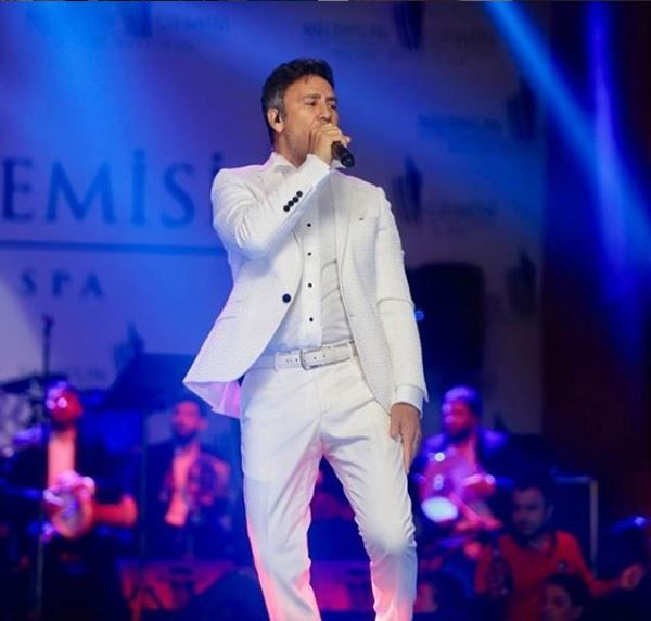 İzzet Yıldızhan çocuklarına piyango bileti aldı! Milli piyango çıkarsa beni unutmayın - Resim: 1