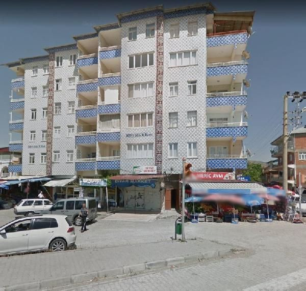 Elazığ'da 6 katlı 2 bloklu binanın çökmeden önceki fotoğrafları - Resim: 3