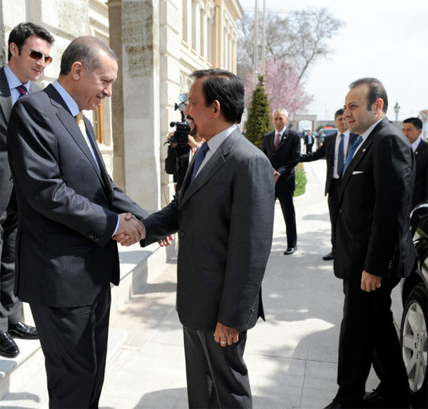 Erdoğan Sultan ile görüştü - Resim: 3