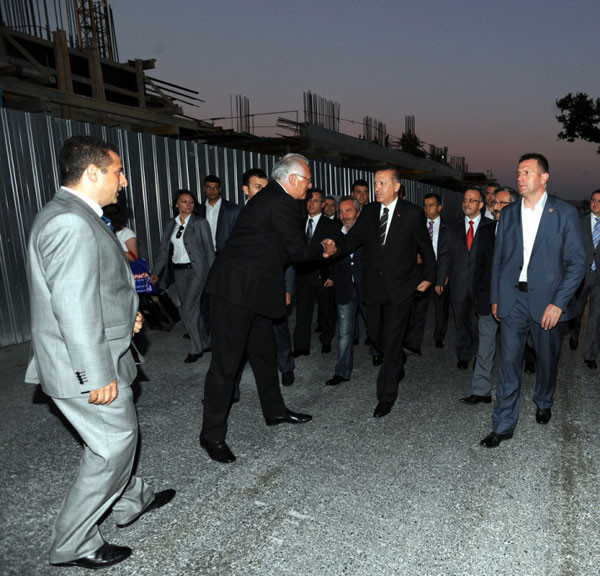 Erdoğan'ı utandıran iltifa - Resim: 2