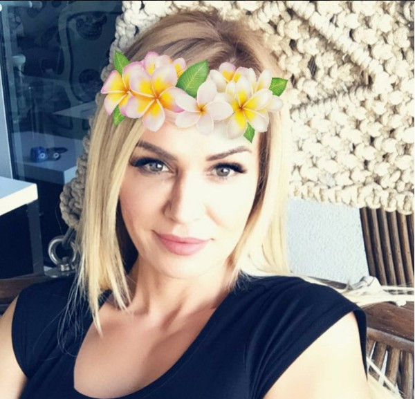 Nagihan Karadere bir açıldı pir açıldı şimdi de Hollywood'ta - Resim: 1