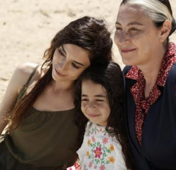 Beren Gökyıldız bakın hangi diziye transfer oldu? - Resim: 2