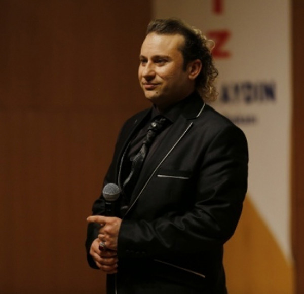 Zahide Yetiş canlı yayında büyük pot kırdı! - Resim: 1