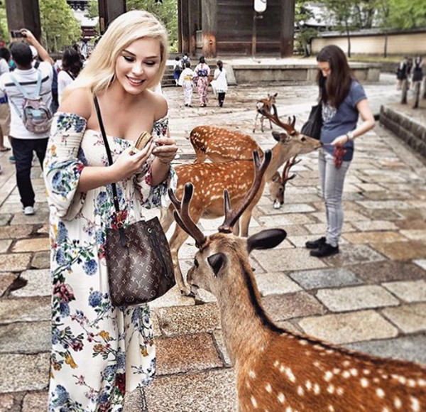 Tuvana Türkay'ın gezgin kız kardeşi Katre Türkay - Resim: 1