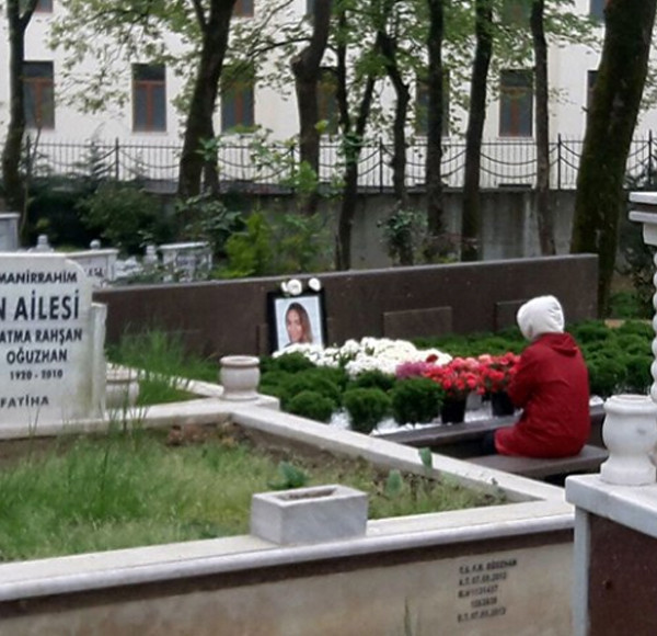 Kızının düğün gününde kahreden ziyaret! - Resim: 1