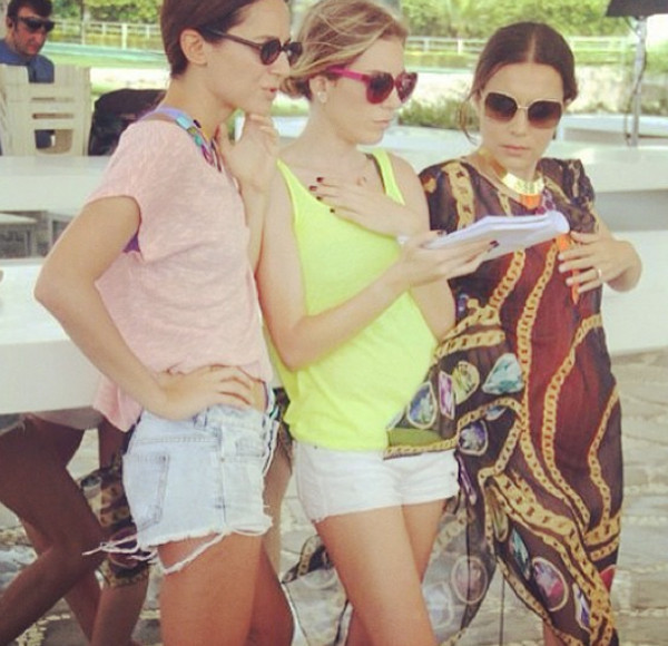 Sinem Kobal projeyi elden kaçırdı o filmin kadrosundan çıkartıldı! - Resim: 1