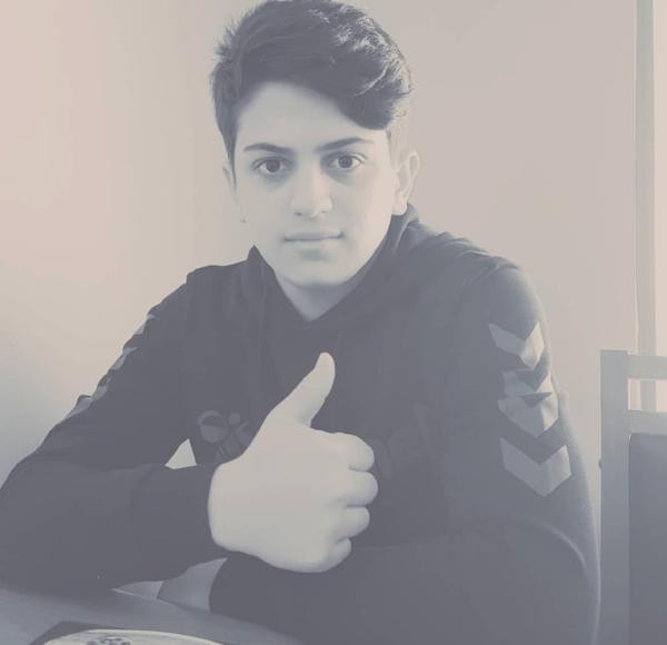 Üstü açık araçta giden 2 kuzene kabusu yaşattı! - Resim: 3