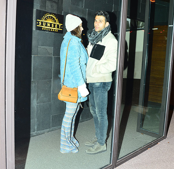 Flaşlar patlayınca panikledi! Fener'in yıldızı bombayı patlattı - Resim: 1