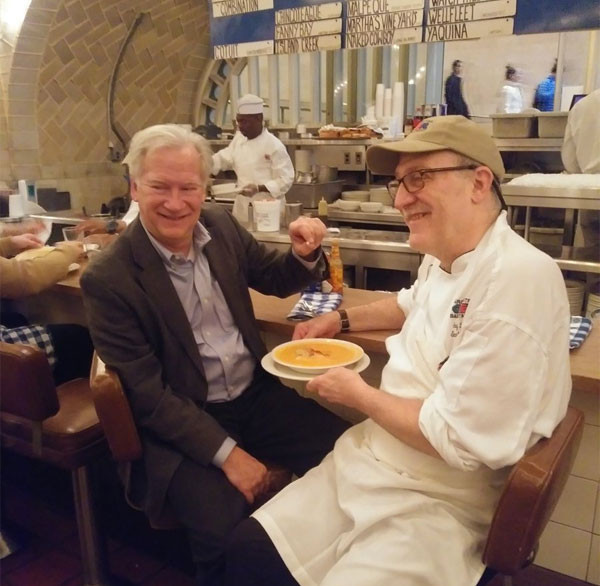 Sipariş ettiği yemeğin içinden binlerce dolarlık nadide bir mücevher çıktı - Resim: 4