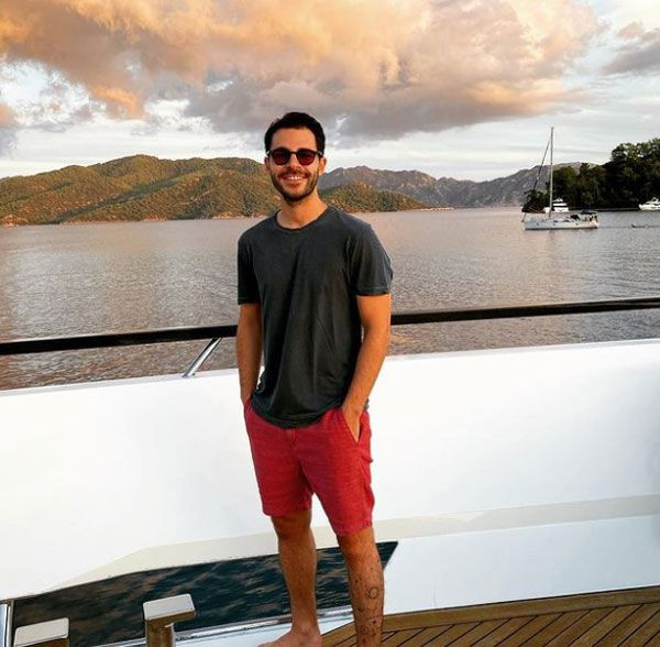 Hakan Sabancı çapkınlığı hız kesmeden devam ediyor! Yeni aşkı Cece'yle tatilde yakalandı - Resim: 3