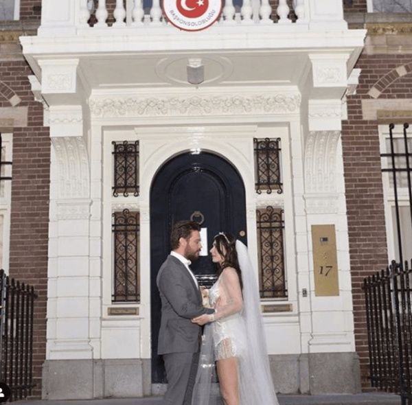 Burcu Kıratlı ile boşanacakları konuşuluyor! Sinan Akçıl'dan bomba açıklamalar - Resim: 3