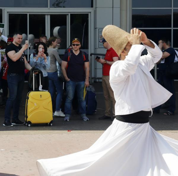 Rekor kırıldı izdiham yaşanıyor! Böyle karşılandılar - Resim: 3